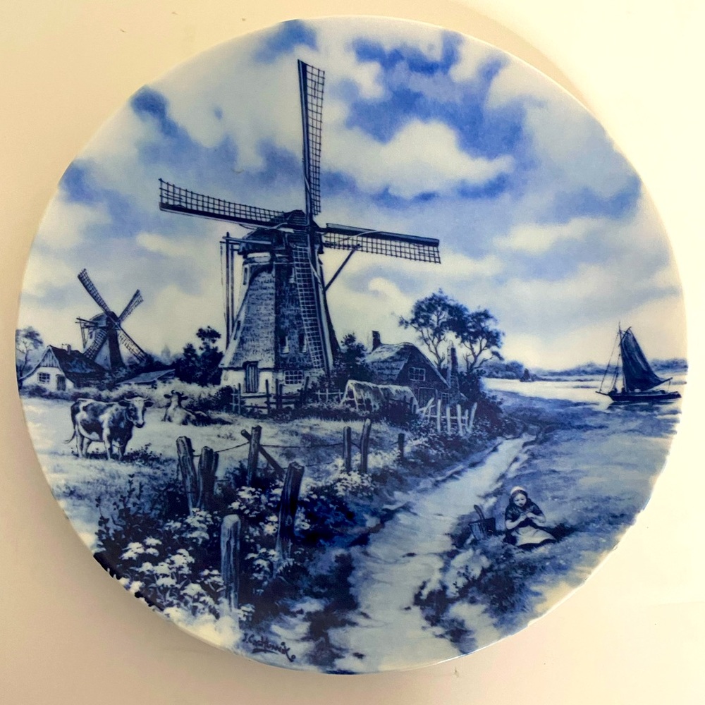 EUC Vintage Delft Hand Painted Windmill Farm Decorative Plate Blue White Dish